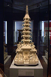 Pagode, Kanton, 1.H&auml;lfte 19. Jhdt. aus Elfenbein (Foto: Marikka-Laila Maisel)